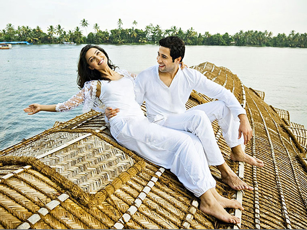 kerala honeymoon tour packages